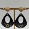 Boucles d'oreilles Gabrielle noir vue de face Boucles d'oreilles Gabrielle noir vue de face
