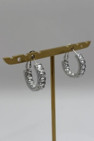 Boucles d'oreilles Lia argenté vue de côté