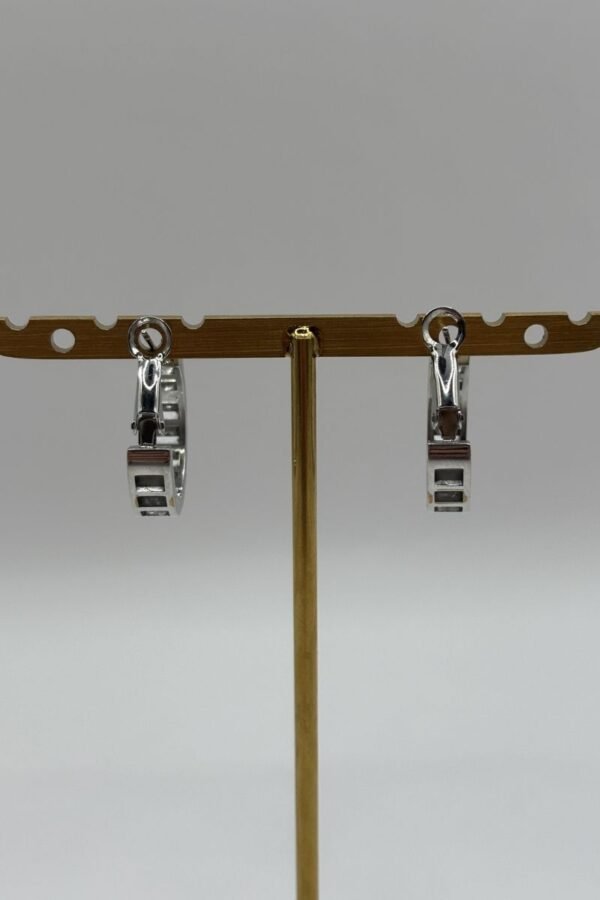 Boucles d'oreilles Lia argenté vue de dos