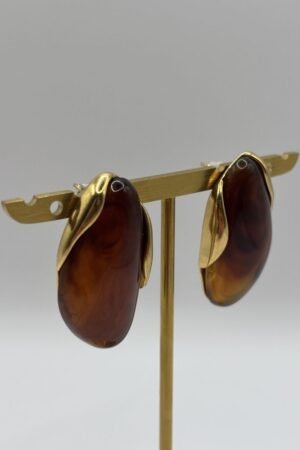 Boucles d'oreilles Maria ambre vue de côté