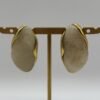 Boucles d'oreilles Maria beige vue de face