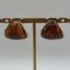 Boucles d'oreilles Noa ambre vue de face Boucles d'oreilles Noa ambre vue de face