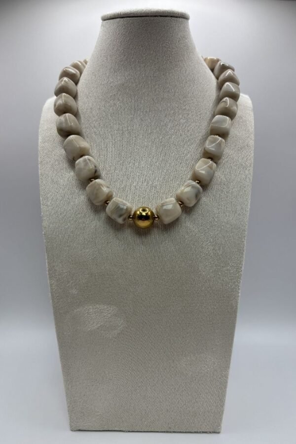Collier Nadia beige face