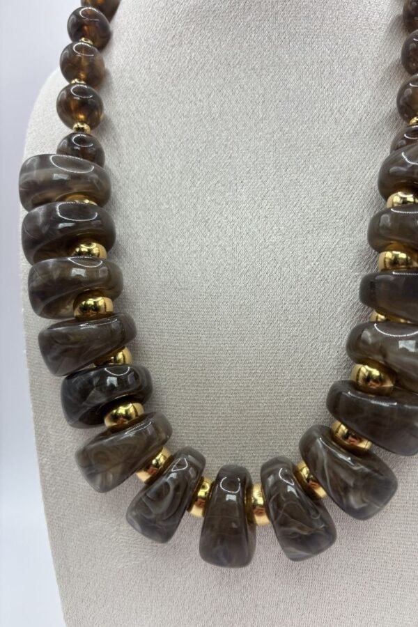 Collier Brigitte chocolat zoom Collier Brigitte chocolat zoom
