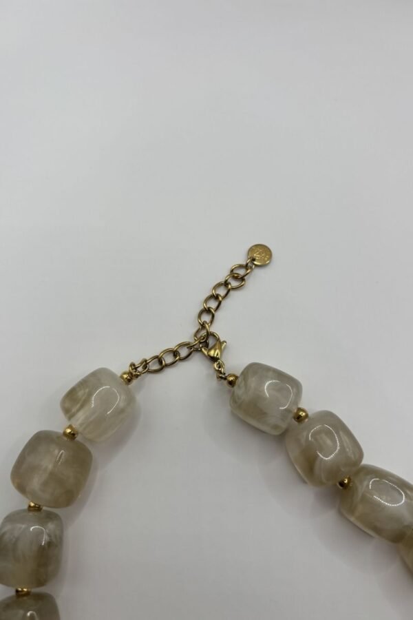 Collier Nadia nacré fermeture Collier Nadia nacré fermeture