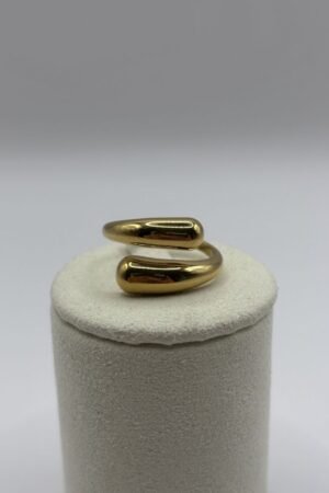 Bague Maëlle doré petit modèle vue de face Bague Maëlle doré petit modèle vue de face