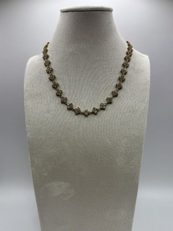 Collier Flora