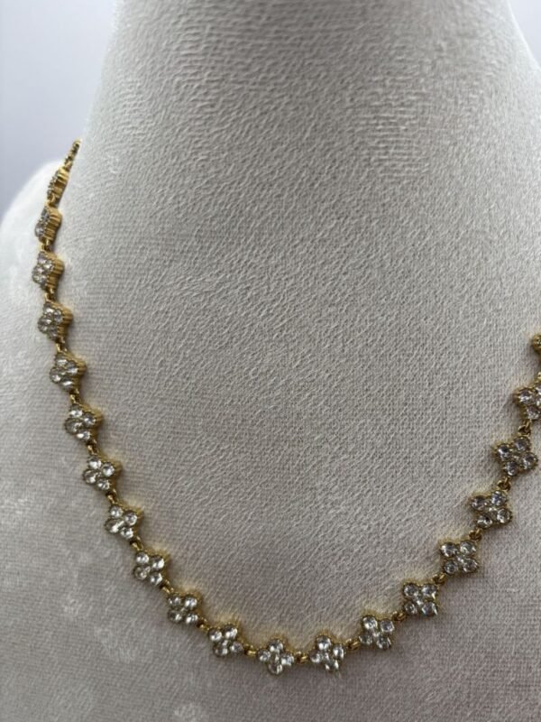 Collier Flora