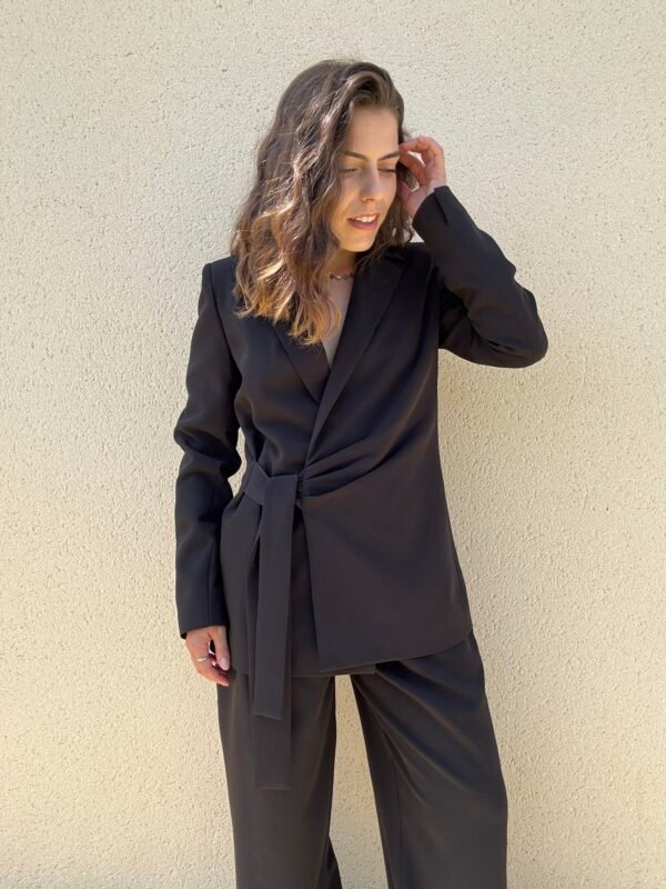 Détails veste Maïa de face