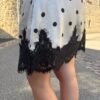 Détails dentelle robe Alizée Détails dentelle robe Alizée