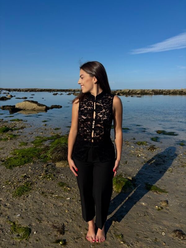 Top Nora noir vue de face