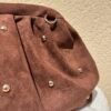 Zoom pochette Isaline chocolat Zoom pochette Isaline chocolat